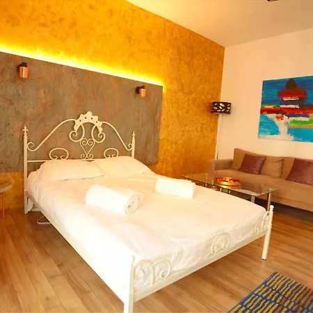 Daire New Luxury Oasis Kaloşvar
